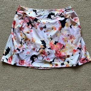 Size medium athletic skirt with built in shorts